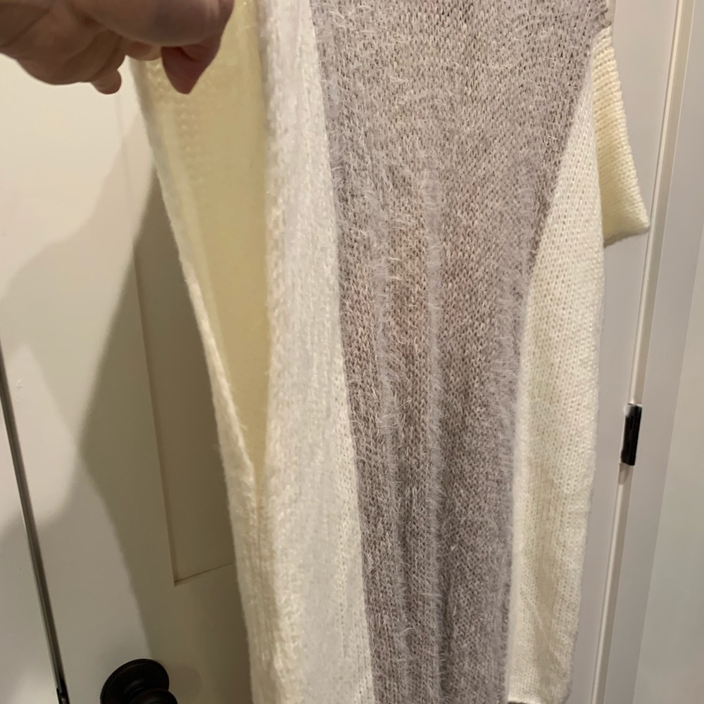 Universal Thread Mid-length Cream Cardigan - Picture 5 of 5
